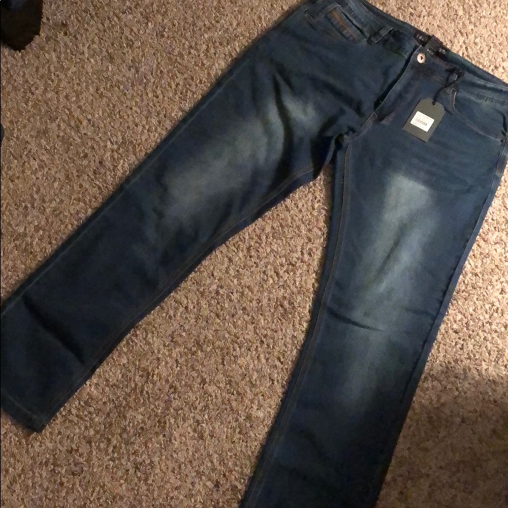 Free planet jeans